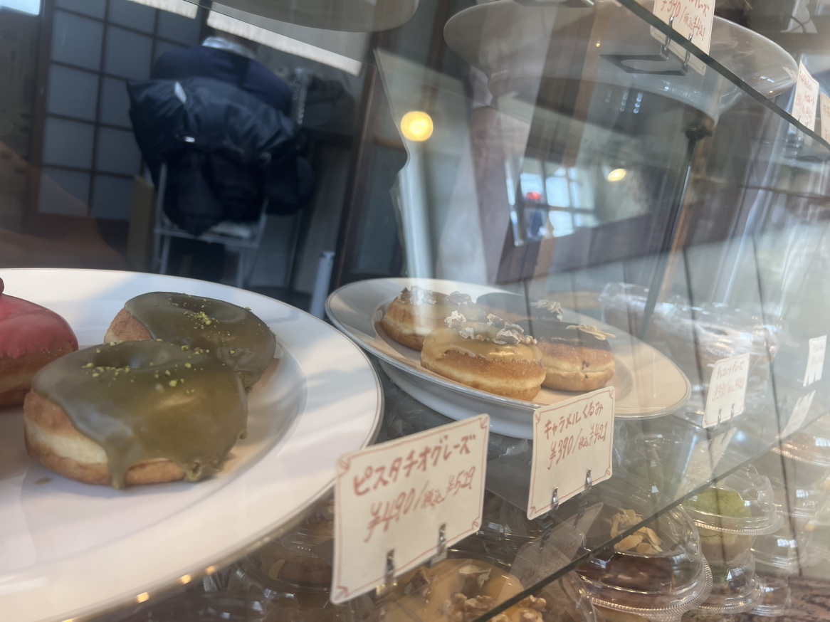 ショーケースにドーナツ